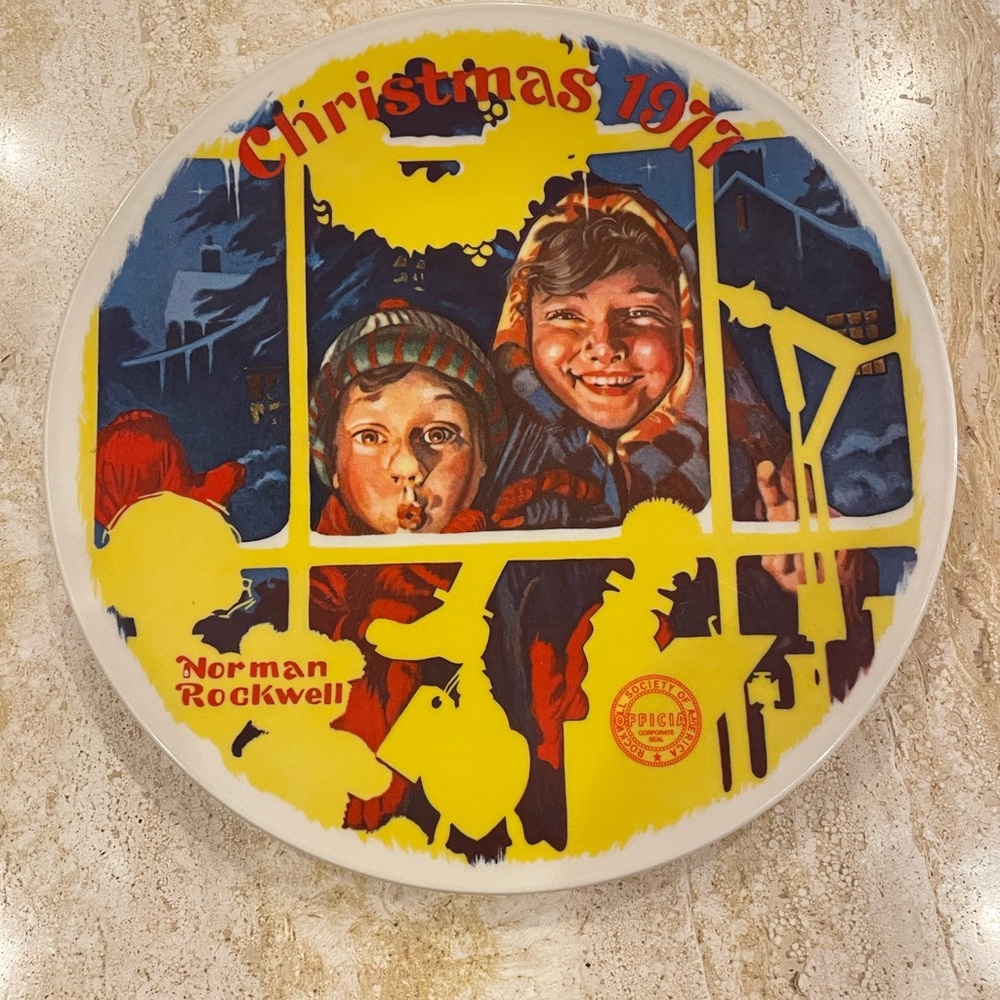Norman Rockwell Knowles Christmas 1977 Plate - Official Rockwell Society